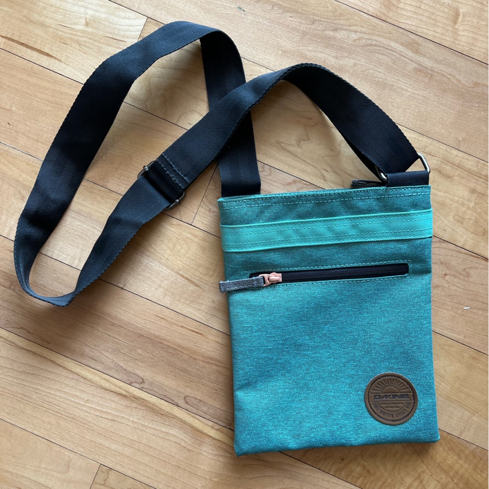 Dakine Jive Crossbody Bag